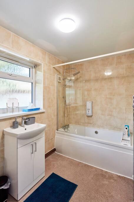 לידס *Little Haven In Leeds* ¤Private Parking¤ Ensuite מראה חיצוני תמונה